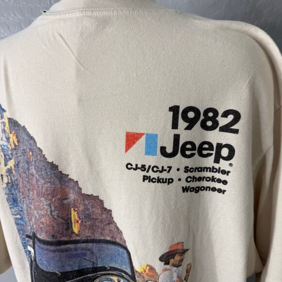 Abercrombie and Fitch Mens Vintage Inspired Jeep Graphic Tee, XL - Picture 4 of 6